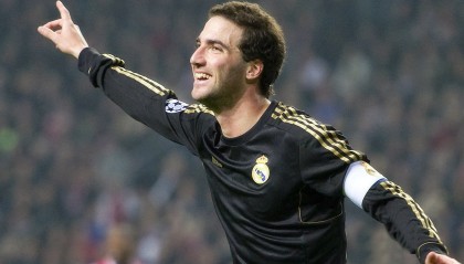 开云品牌-阵容调整带来的巨大变化：谁是赛季最大黑马？，阵容排行